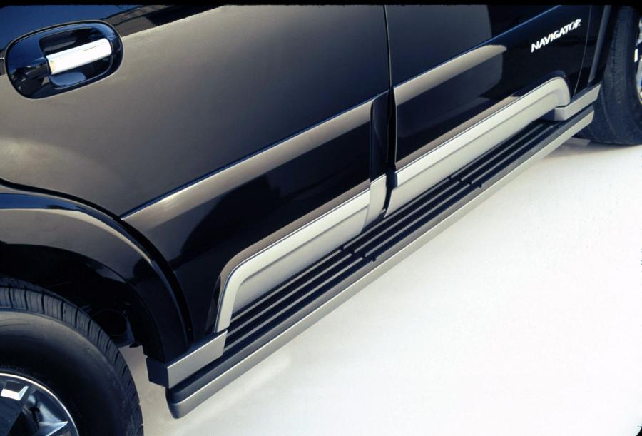  Lincoln Navigator 2003 года  (фото 53 из 59)